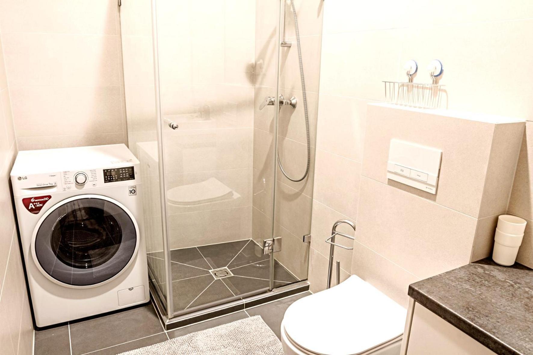 Bright 1Bd Apartment In Old Town By Hostlovers 考纳斯 外观 照片